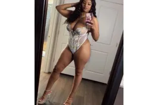 📍IN OLYMIA📍EBONY MIXXXED TREAT🍭🍫 READY 4 YOU📲 - Image 1